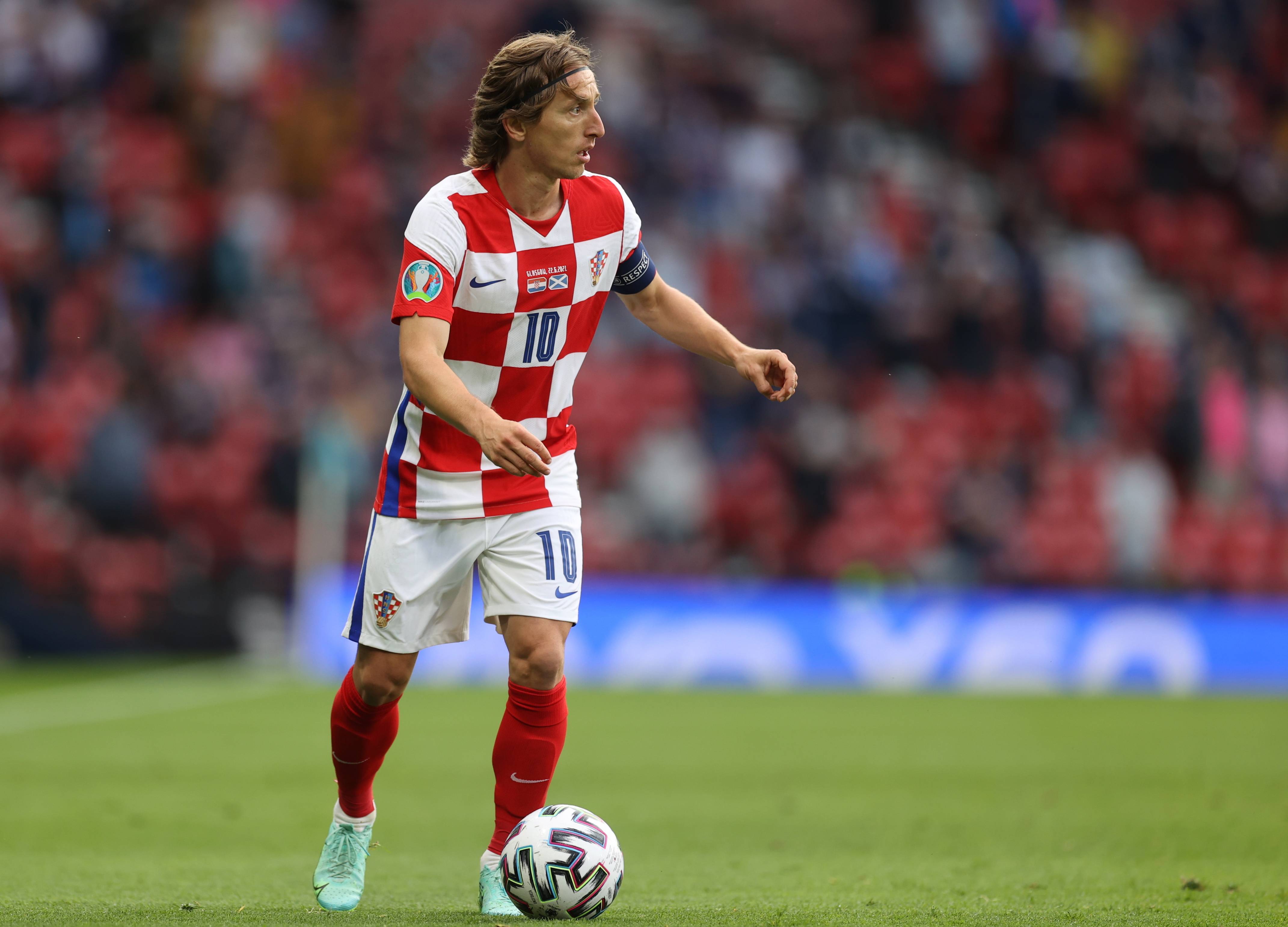 利物浦有望签下格伊，皇家马德里退出竞争，罗德里戈也成潜在目标。