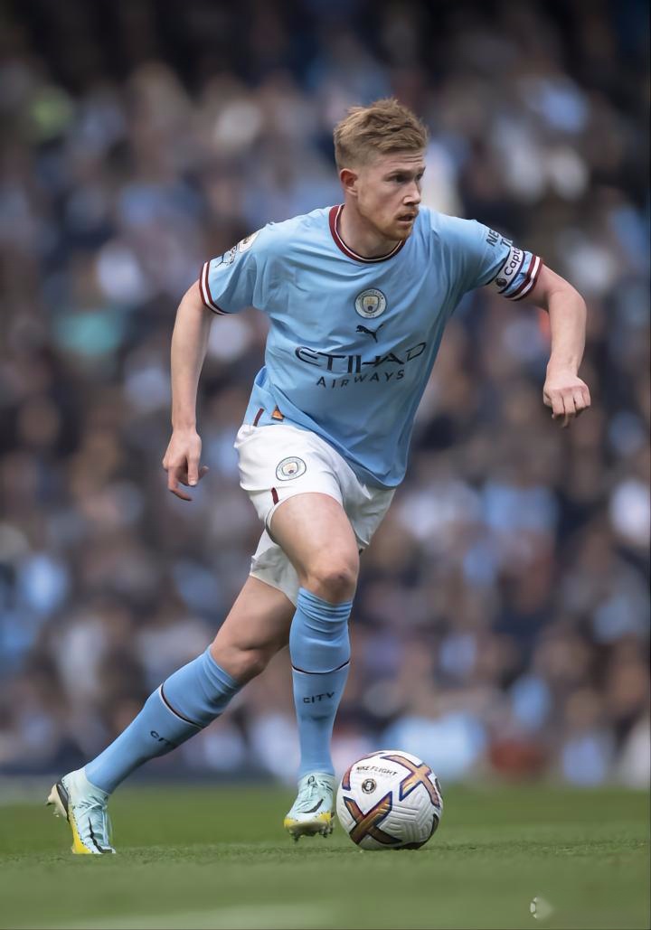 自穆帅时期以来，曼联首次遭遇英超三连平