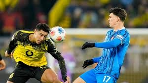 NBA焦点 火箭120-96战胜篮网