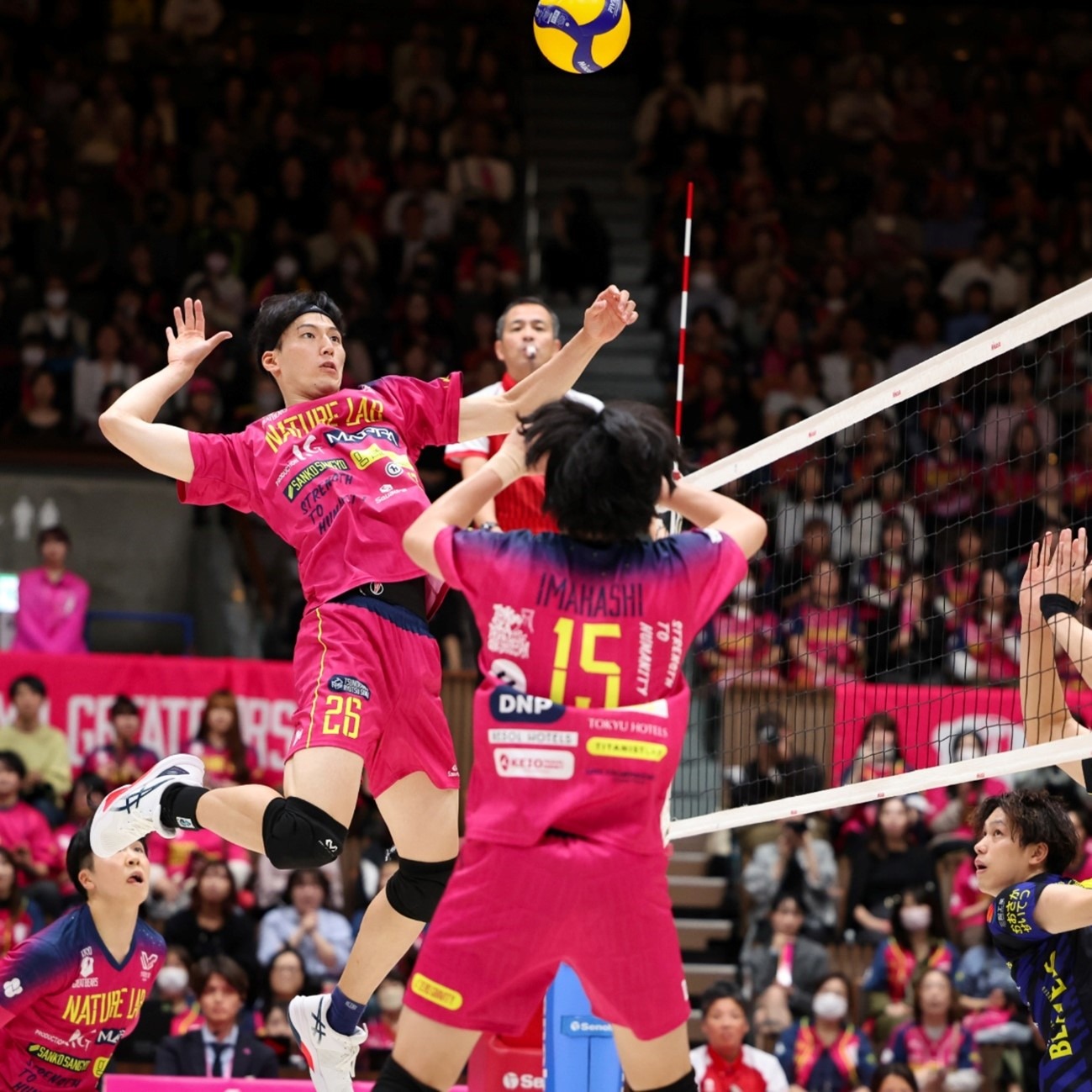 剩余10场！火箭队4主6客，赛程先易后难！两战湖人，再斗雷霆勇士